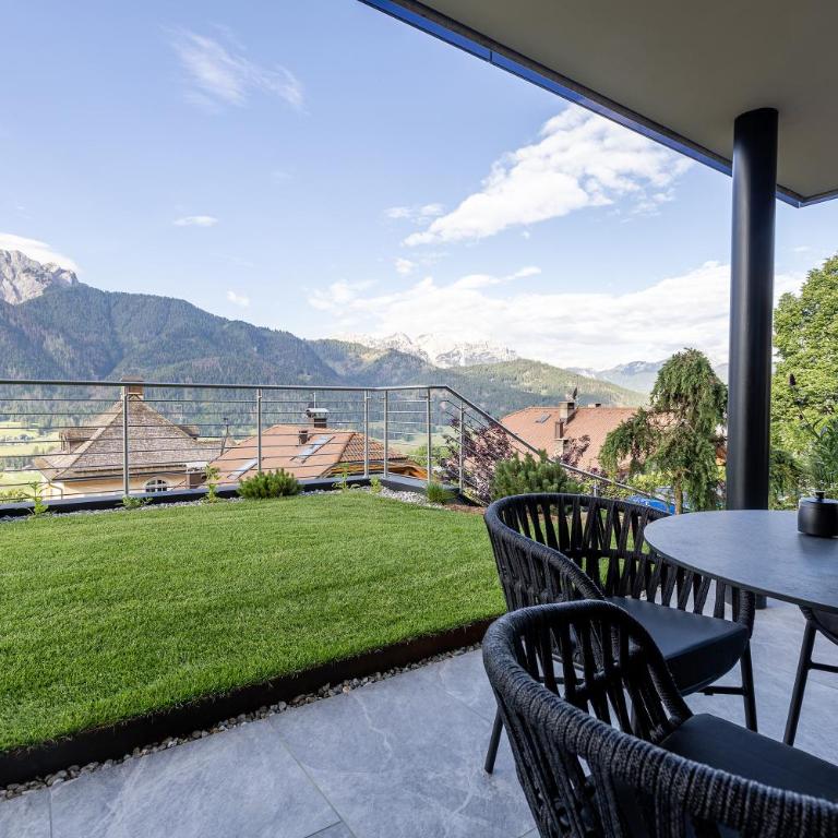 Enjoy Dolomites Apartment - Appartamento con 2 Camere da Letto e con Vista - 36