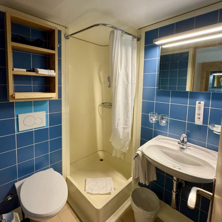 Hotel Maloja Kulm - Standard Doppel- oder Zweibettzimmer - 8