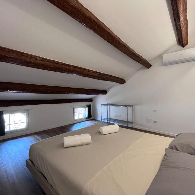 Appartamento Palazzo - Appartamento con 2 Camere da Letto - 26
