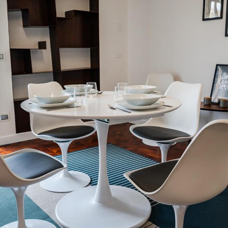 Rome Centre - Spacious Apartment - Jacuzzi - AC - WiFi - Appartamento con 2 Camere da Letto - 3
