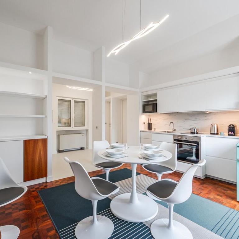 Rome Centre - Spacious Apartment - Jacuzzi - AC - WiFi - Appartamento con 2 Camere da Letto - 4
