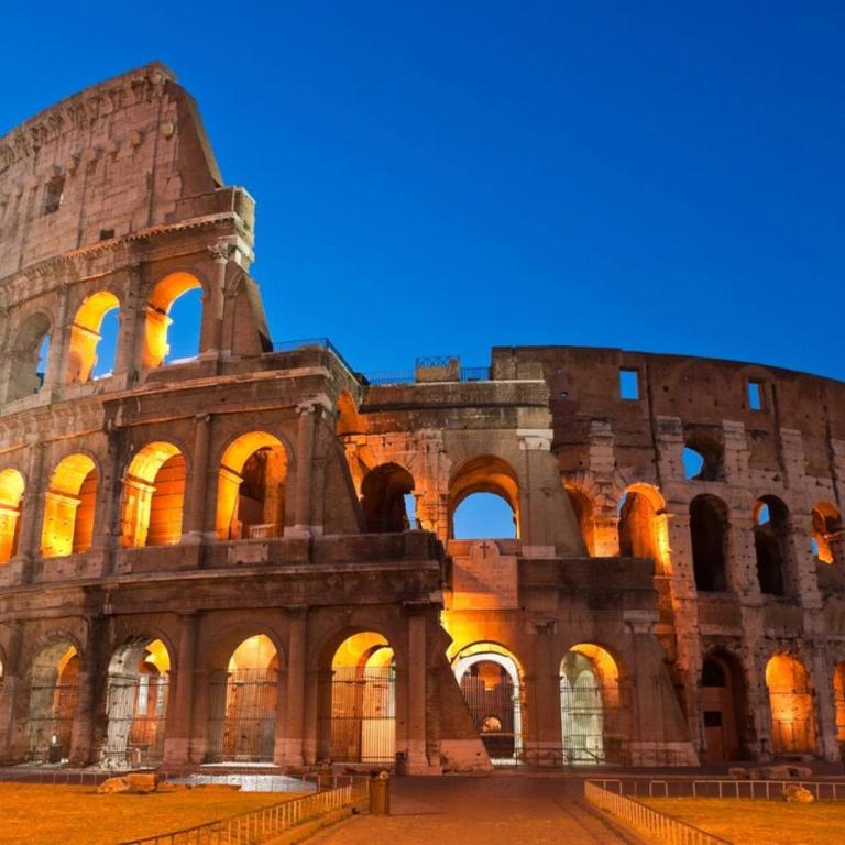 Rome Centre - Spacious Apartment - Jacuzzi - AC - WiFi - Appartamento con 2 Camere da Letto - 31