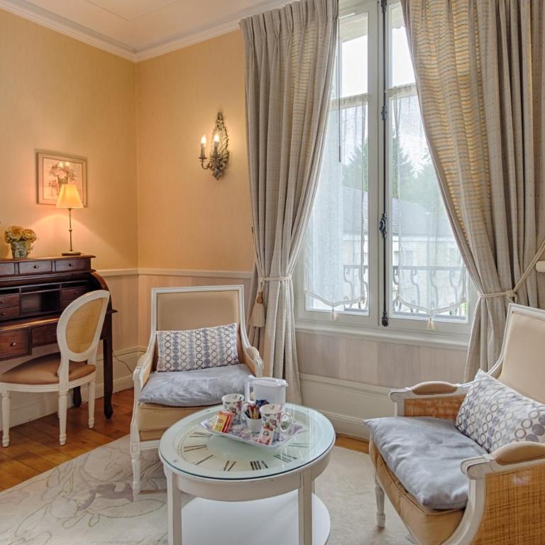 Manoir Du Parc (Adults only) - Queen Room with Garden View - Manor - 13