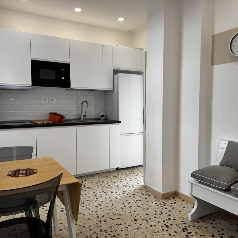 Mariti Dream - Two-Bedroom Apartment - 33