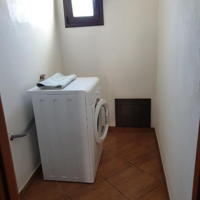 CASA di VIA PITRE' 29 - Appartamento con 2 Camere da Letto - 16