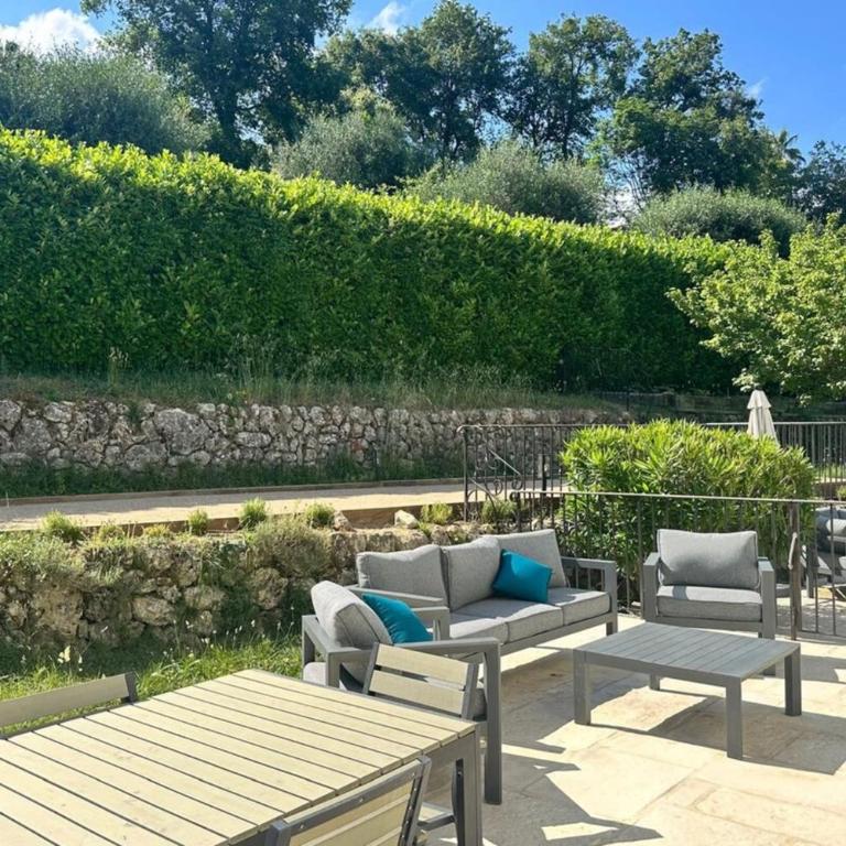 Belle et spacieuse villa - piscine - jardin - Villa - 13