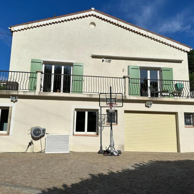 Belle et spacieuse villa - piscine - jardin - Villa - 28