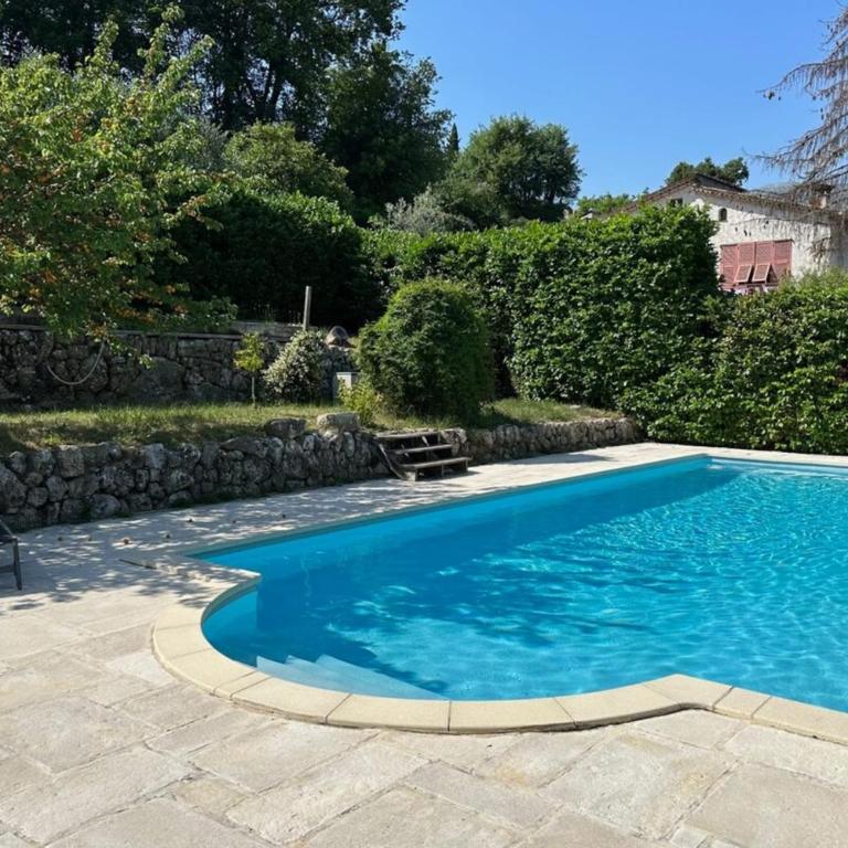 Belle et spacieuse villa - piscine - jardin - Villa - 36
