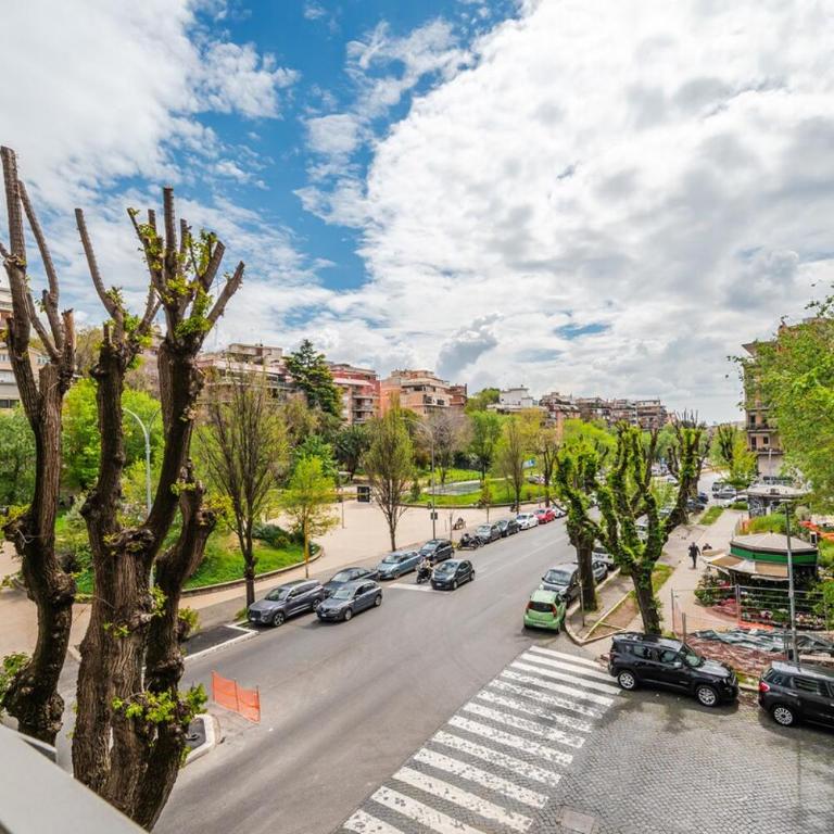 Rome Centre - Spacious Apartment - AC - Wi-Fi - Metro - Appartamento con 3 Camere da Letto - 7