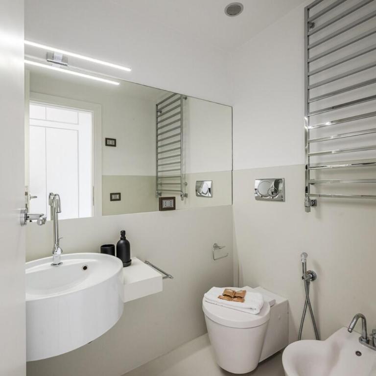 Rome Centre - Spacious Apartment - AC - Wi-Fi - Metro - Appartamento con 3 Camere da Letto - 44