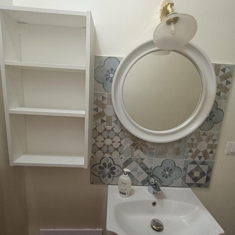Casa Renata Romantic Fireplace - One-Bedroom Apartment - 5