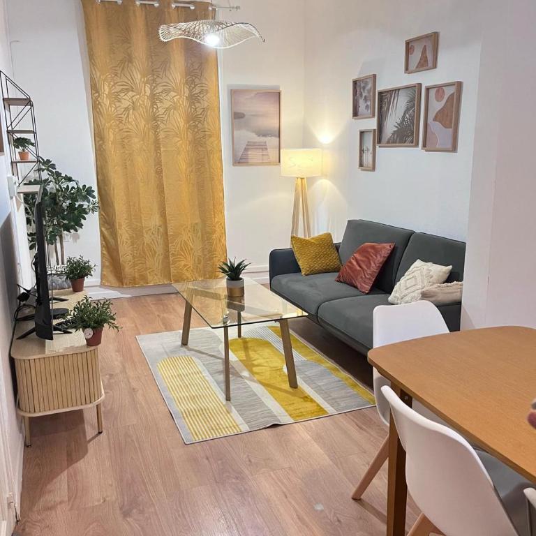 Maison cosy et calme à proximité de la gare - Four-Bedroom House - 6