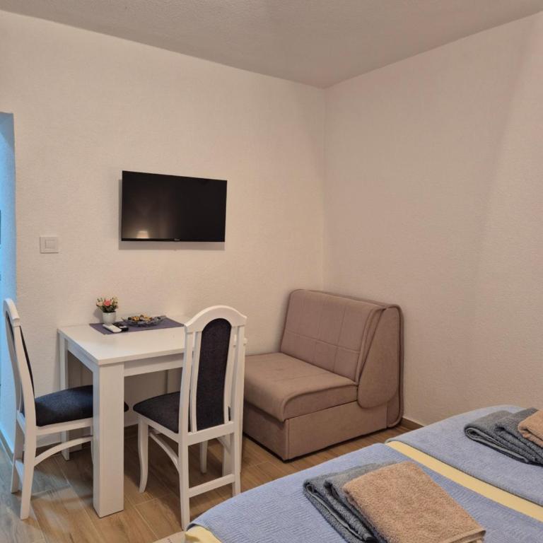 Apartments Oaza - Apartman sa 1 Spavaćom Sobom - 4