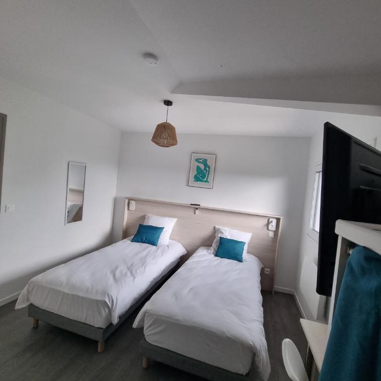 Le Combo - Double or Twin Room with Private Bathroom - 24