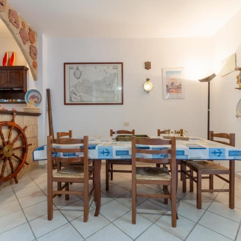 Sea Vibe -Concept Marino Island in Centro, Free WI-Fi - Appartamento Deluxe con 2 Camere da Letto e Balcone - 4