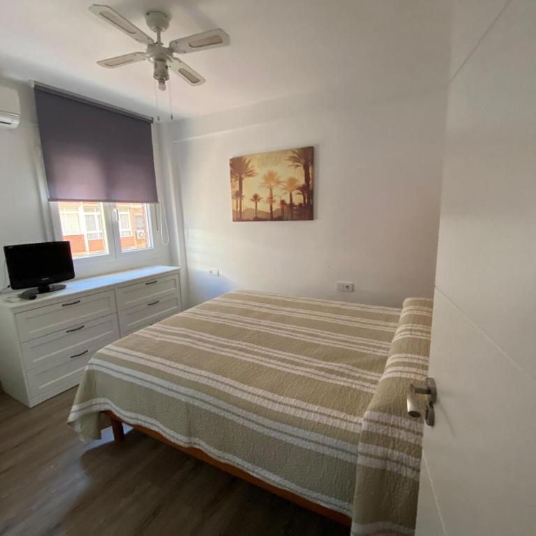 Apartamento Cerca Aeropuerto, FERIA, metro ,bus - Apartamento de 1 dormitorio - 1