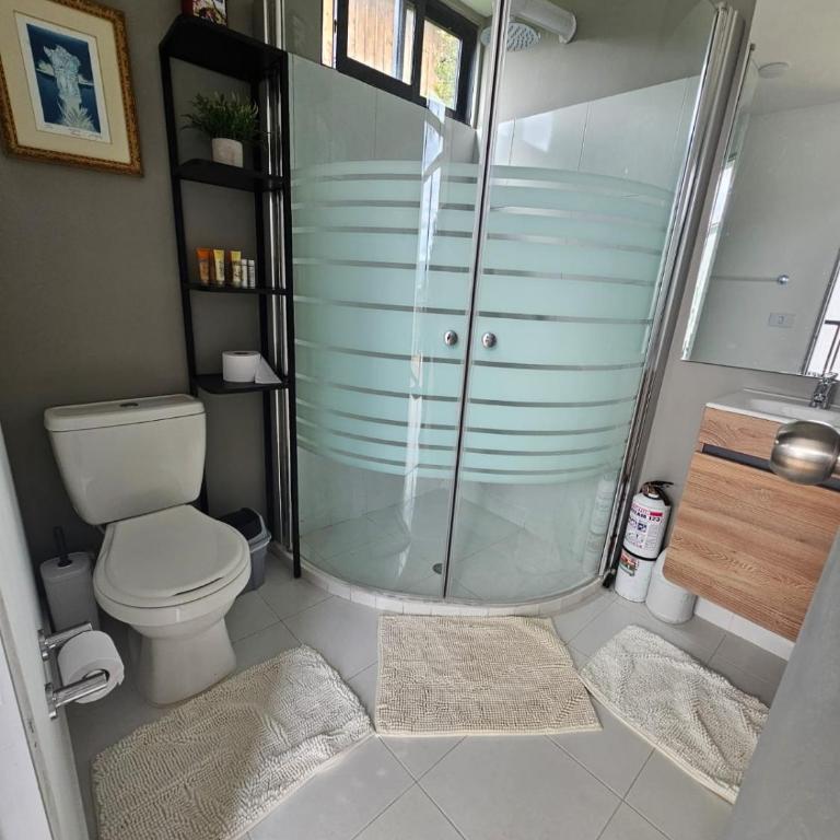Danys Lodges - One-Bedroom Chalet - 2