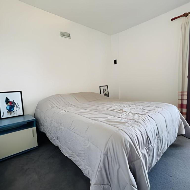 House with barbecue and garage. Sea view. Sleeps 8. - Villa - 3