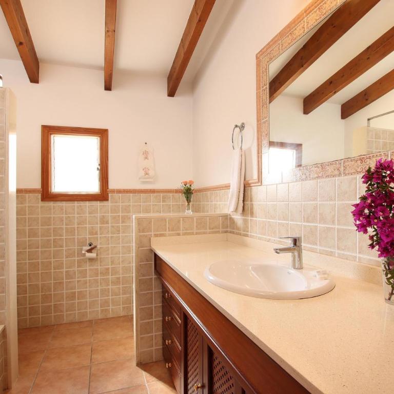 Oliveres - Villa - 8
