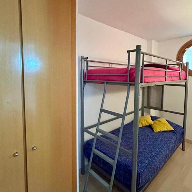 V030 - Port Canigo - Two-Bedroom Apartment - 29