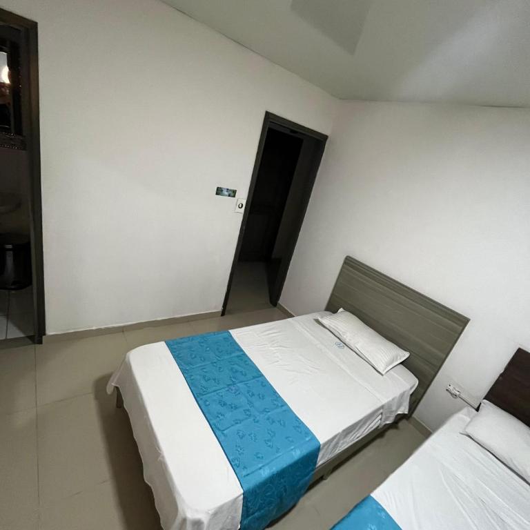 Hotel Éxito Pereira Center - Triple Room - 18