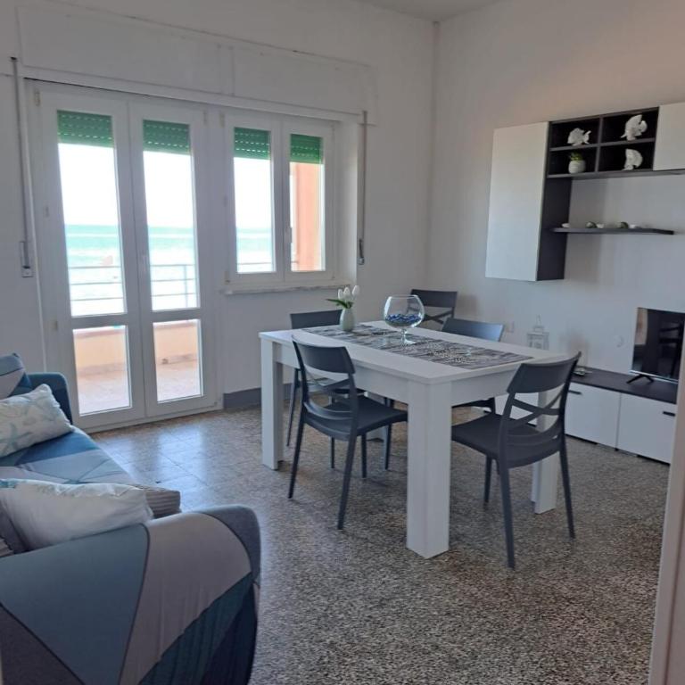 Appartamento Vista Mare - Appartamento con 2 Camere da Letto - 13