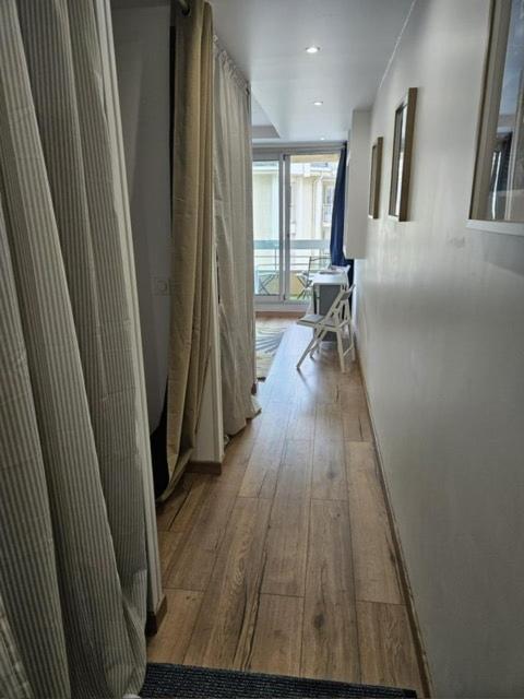 Elegant studio, 2-4 people, WiFi, pool, parking - Studio Lit Queen-Size - 12