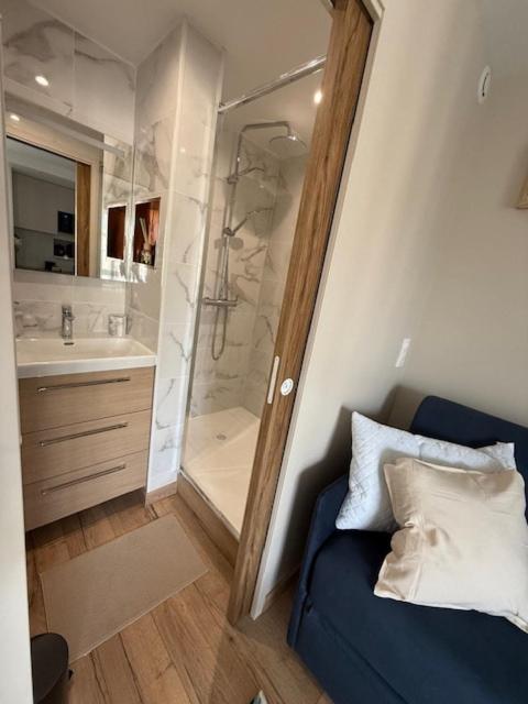 Elegant studio, 2-4 people, WiFi, pool, parking - Studio Lit Queen-Size - 16