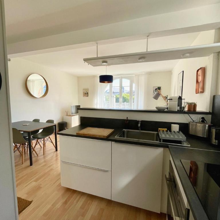 T2 de Charme dans Villa Typique, Proche de la Mer - Appartamento con 1 Camera da Letto - 11