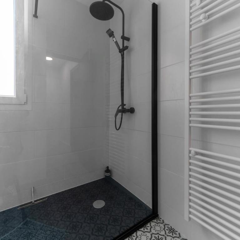 Le 108 - Appartement design, 2 chambres, quartier Thermal - Apartamento de 2 dormitorios con vistas al jardín - 28