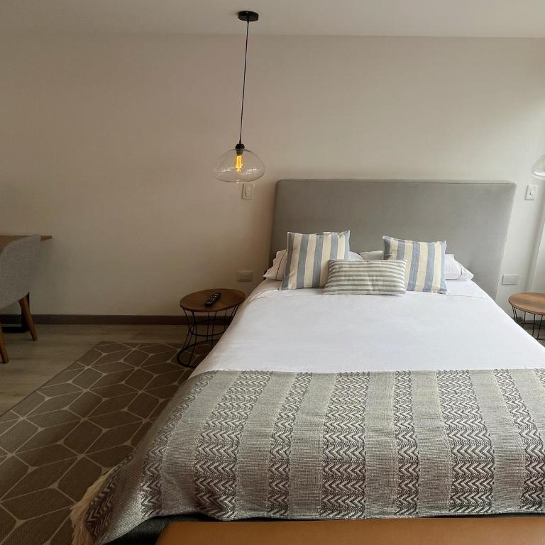 Great space in perfect area! Walk everywhere! - Apartamento Estudio - 7