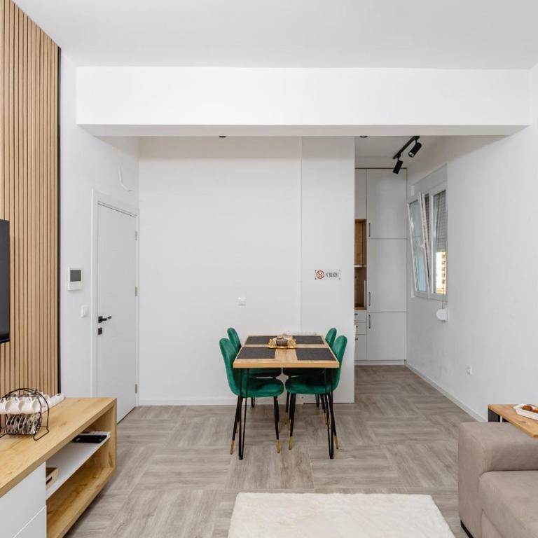Alpha Neo - Apartment - 14