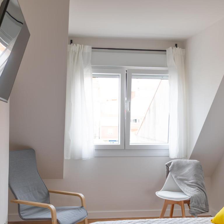 Ático con terraza, garaje y muy céntrico - One-Bedroom Apartment - 3