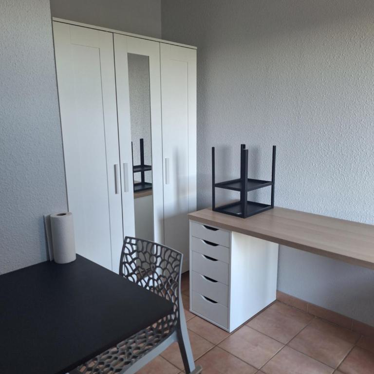 Studio 2 pers proche rempart - Apartment mit 1 Schlafzimmer - 3