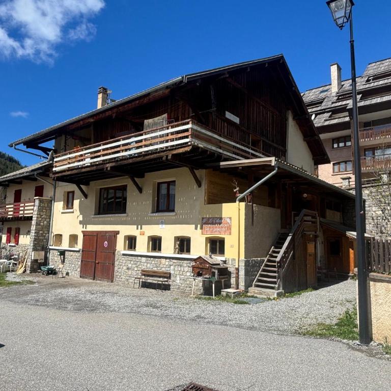 Le Villard appartement Adrech - Appartement 4 Chambres - 2
