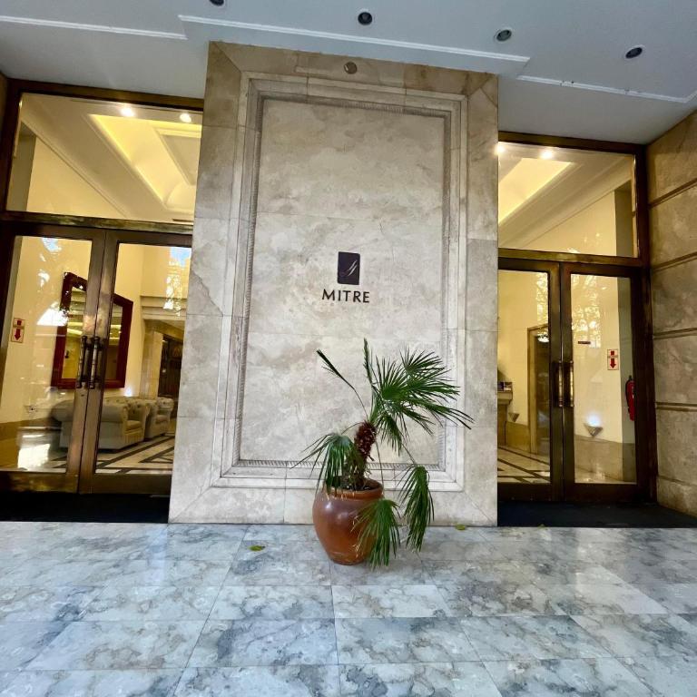 Inmejorable departamento en Ciudad de Mendoza, con piscina - Apartamento de 2 dormitorios con vistas - 2