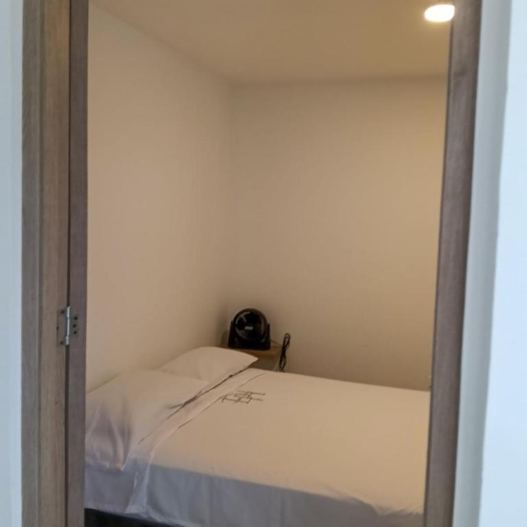 Denier House II - Two-Bedroom Apartment - 6