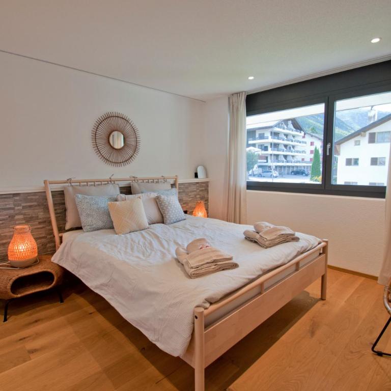 Chalet Sunnustrahl - Two-Bedroom Apartment with Mountain View - 15
