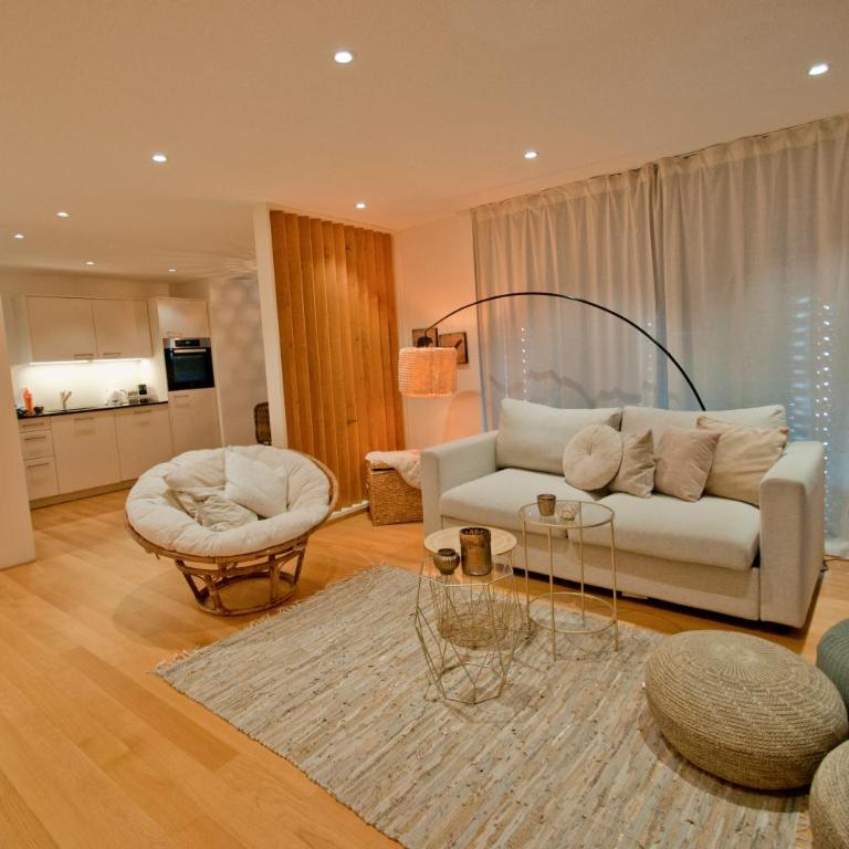 Chalet Sunnustrahl - One-Bedroom Apartment with Balcony and Mountain View - 7