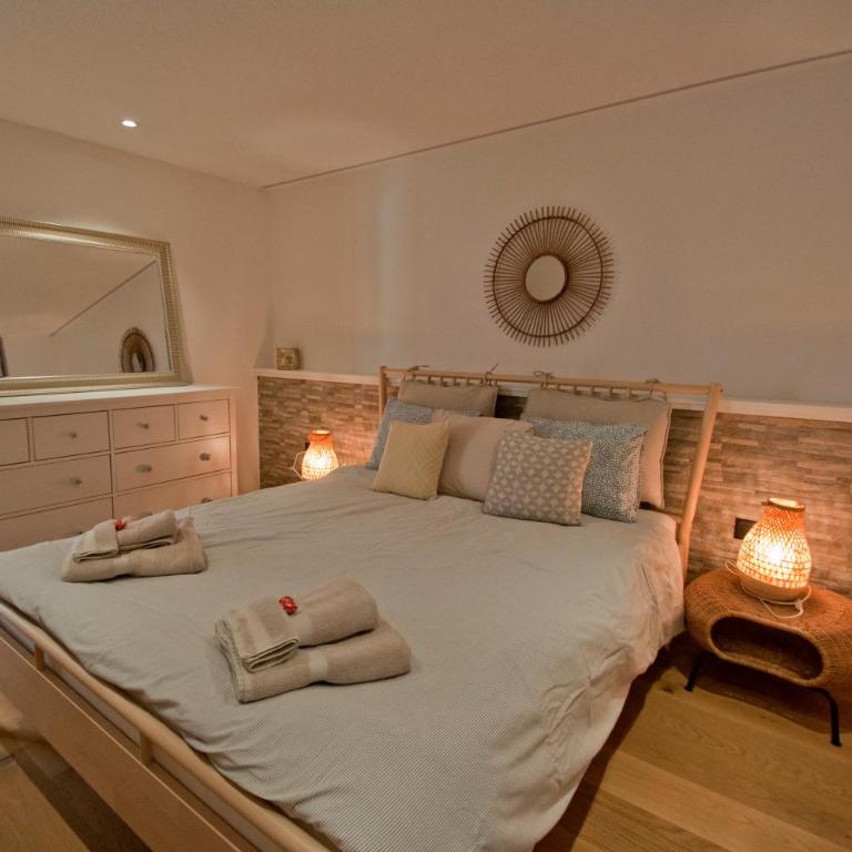 Chalet Sunnustrahl - Two-Bedroom Apartment with Mountain View - 19