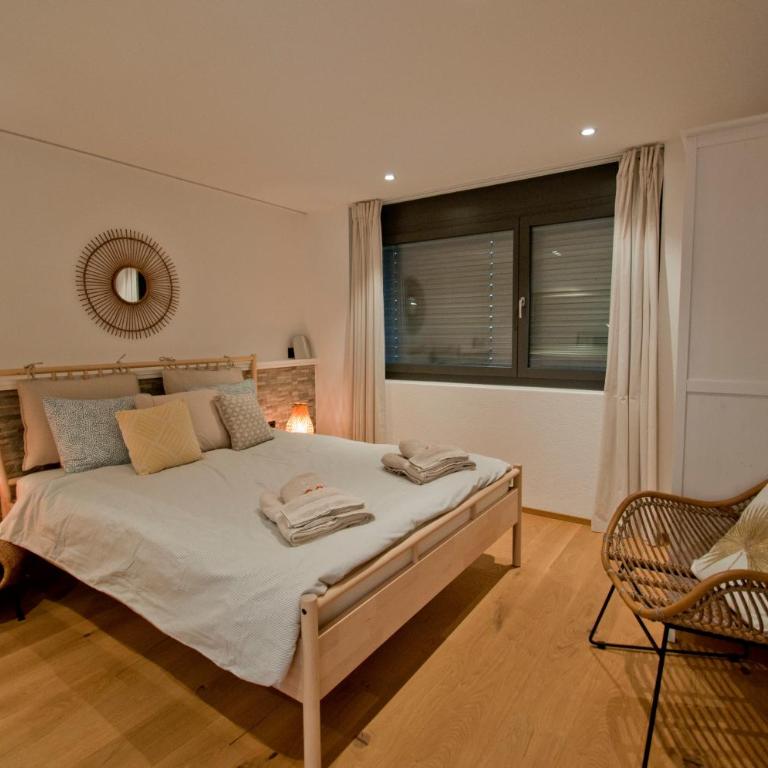 Chalet Sunnustrahl - Two-Bedroom Apartment with Mountain View - 18