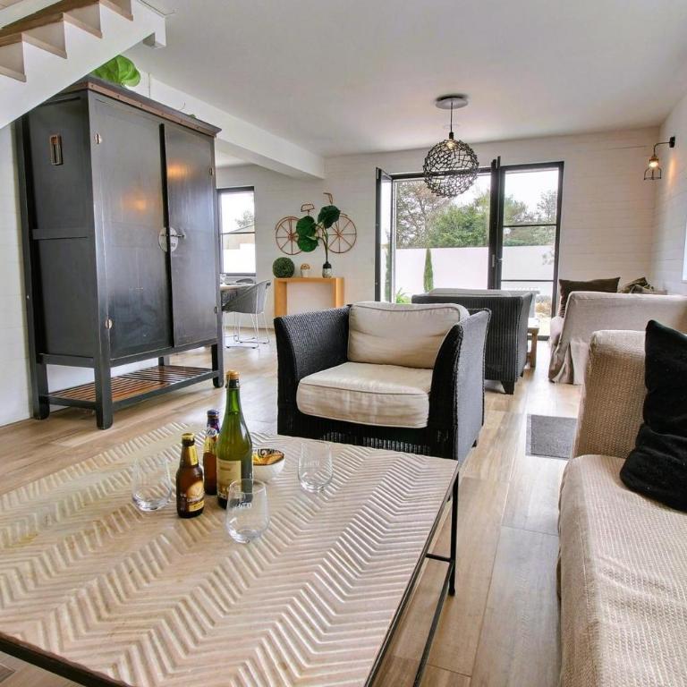L'Atelier d'artiste by Domaine de Colomban - plages et commerces à pieds - Maison 2 Chambres - 21