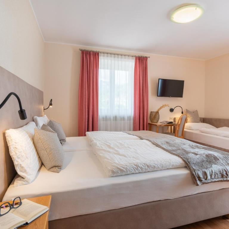 Hotel Nocker - Camera Tripla - 2