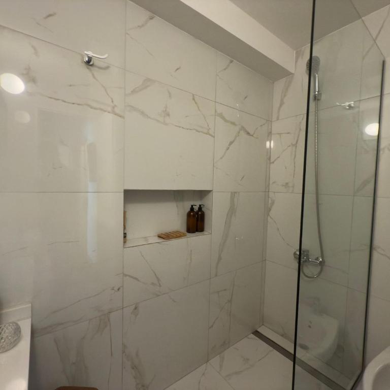 Luminoso 2 amb. con terraza exclusiva en primer piso - Apartamento de 1 dormitorio - 14