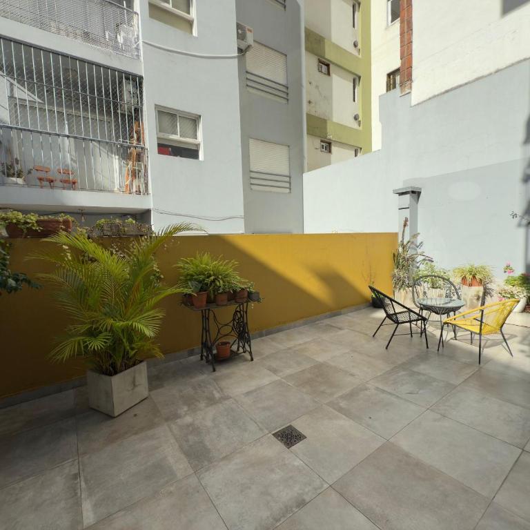 Luminoso 2 amb. con terraza exclusiva en primer piso - Apartamento de 1 dormitorio - 18