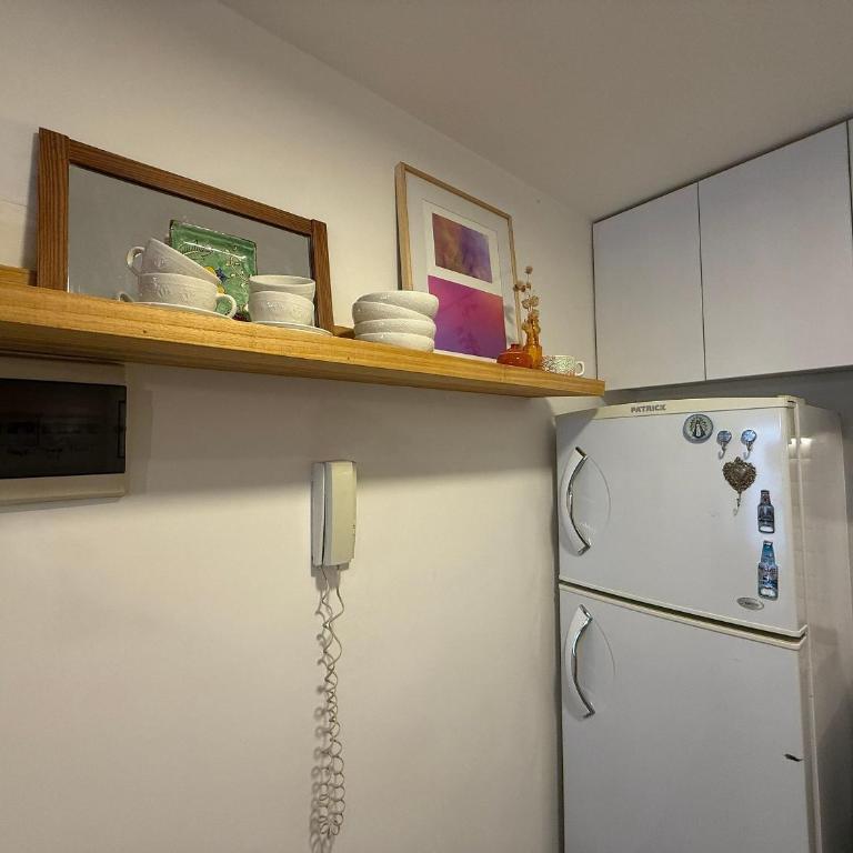 Luminoso 2 amb. con terraza exclusiva en primer piso - Apartamento de 1 dormitorio - 28