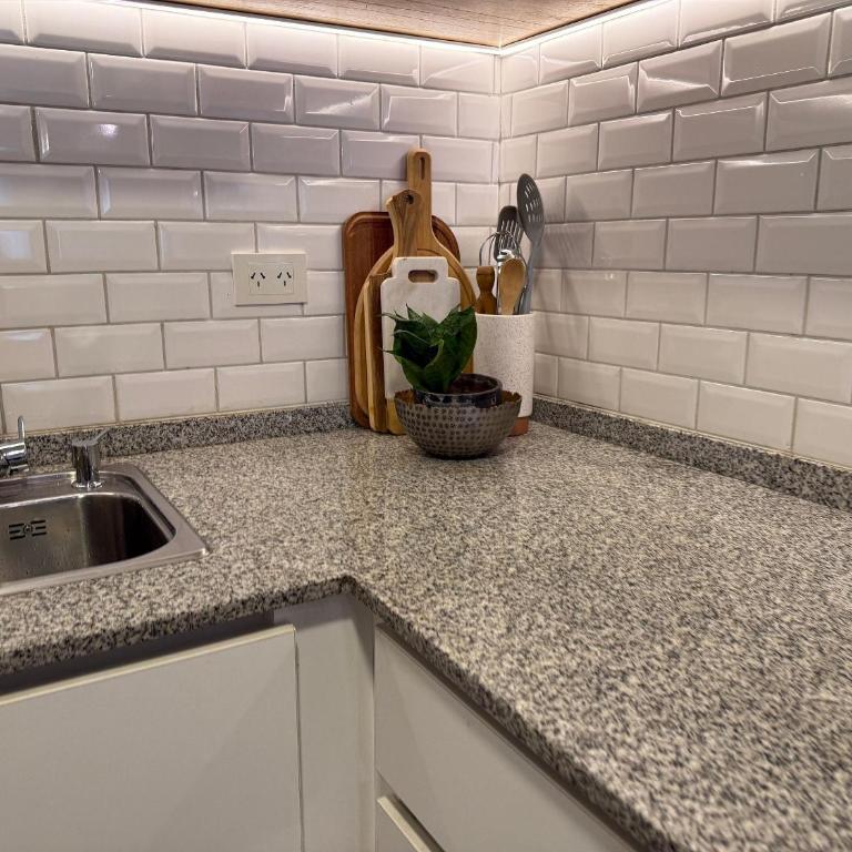 Luminoso 2 amb. con terraza exclusiva en primer piso - Apartamento de 1 dormitorio - 27