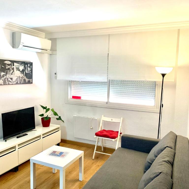 Ana's Apartment parking gratuito - Studio Apartment - 6