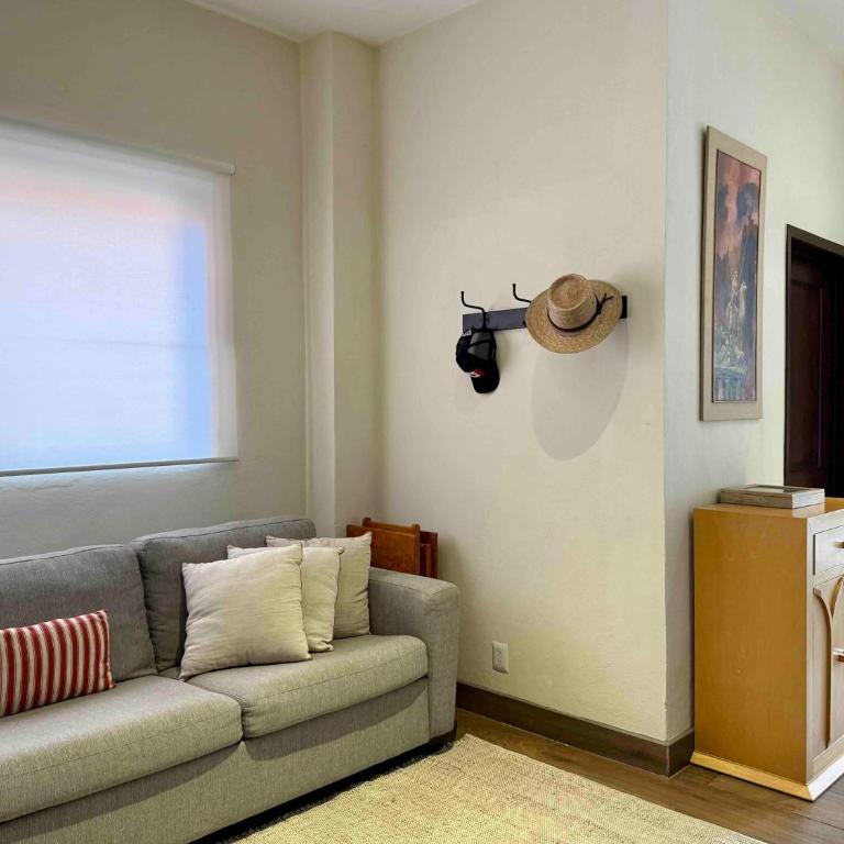 Elegant 3BR Condo 5 Star Amenities near Centro - Apartamento de 3 dormitorios con balcón - 9