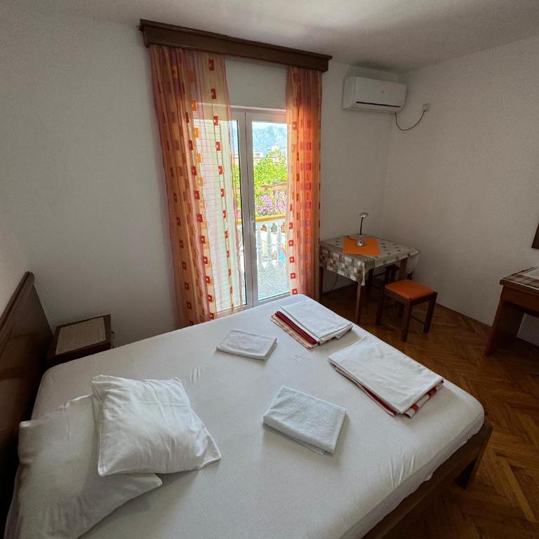 APARTMENT 02Villa KRIVOKAPIC - Apartman sa 2 Spavaće Sobe - 4